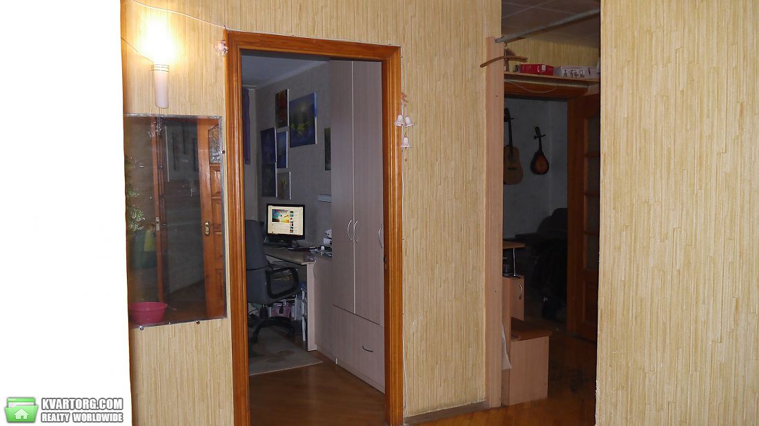 Sell 4-room apartment. Киев,  Приречная — photo 4