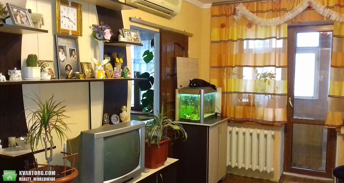 Sell 2-room apartment. Днепропетровск, Богдано Хмельницкого — photo 4