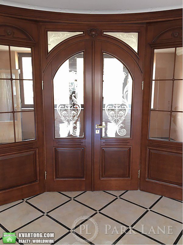 Sell 4-room apartment. Киев,  Полтавская — photo 1