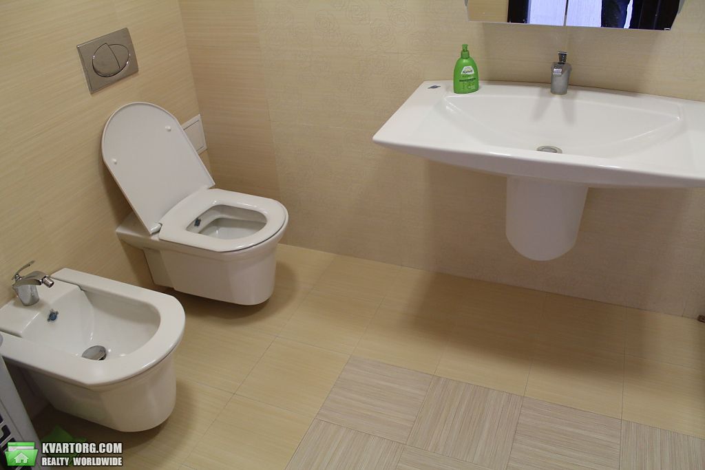Rent out multi-room apartment. Киев, Воровского — photo 4