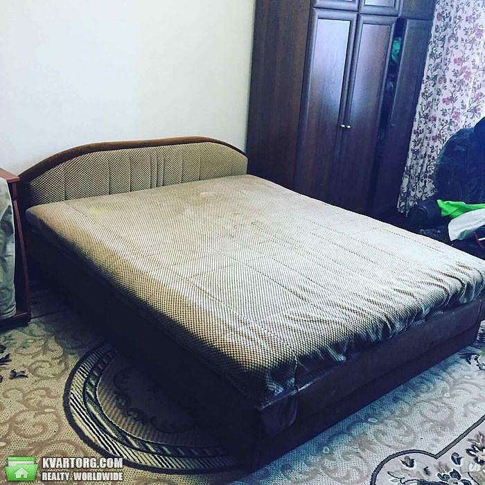 Sell 3-room apartment. Киев,  Новомостицкая — photo 3