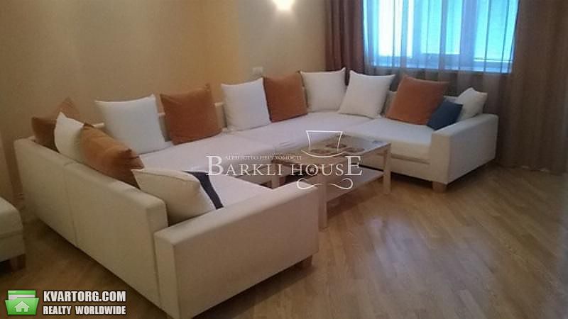 Rent out 2-room apartment. Киев,  Дарвина — photo 1