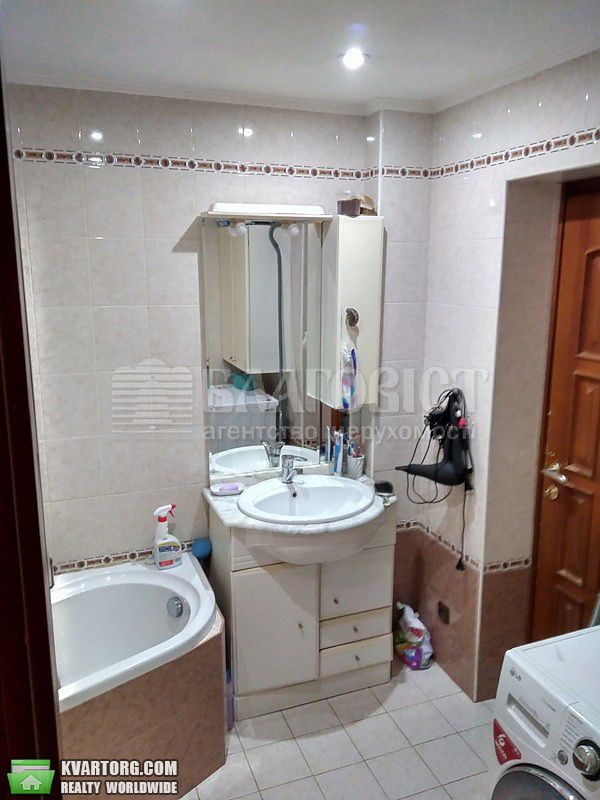 Sell 2-room apartment. Киев,  Паньковская — photo 4