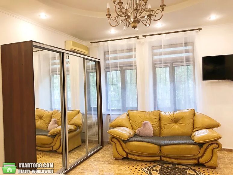 Rent out 1-room apartment. Киев, бульвар Марии Приймаченко — photo 1