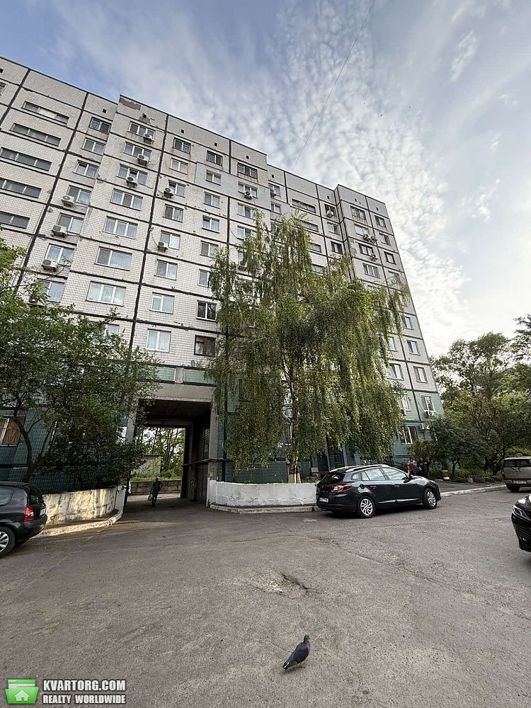 продам 3-комнатную квартиру