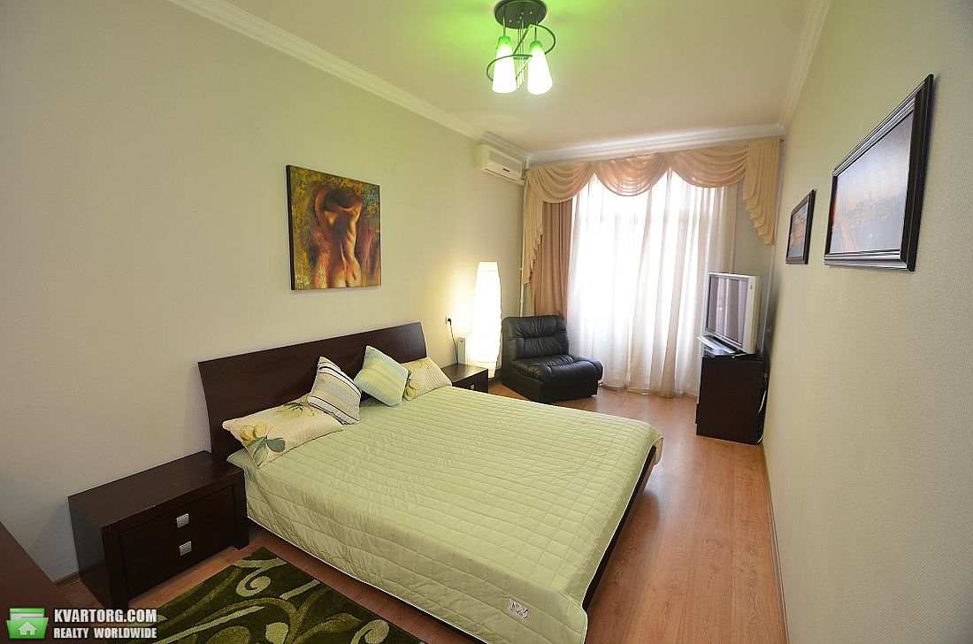 Rent out 1-room apartment. Николаев, Соборная — photo 1
