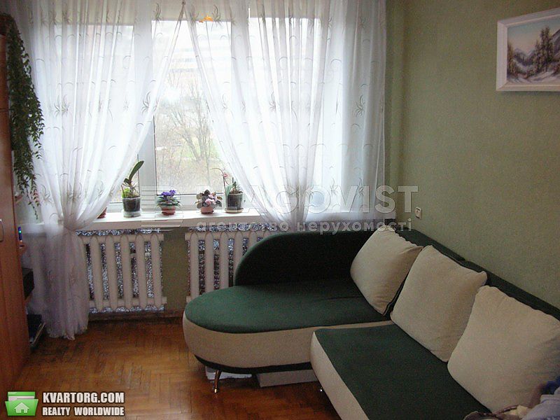 Sell 4-room apartment. Киев,  Старонаводницкая — photo 3