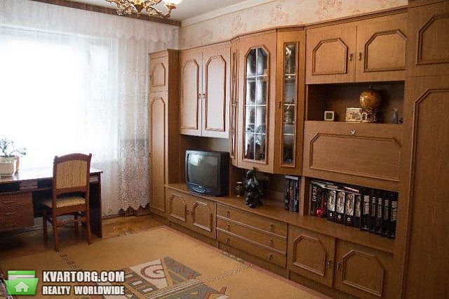 Sell 2-room apartment. Киев,  Маяковского — photo 2