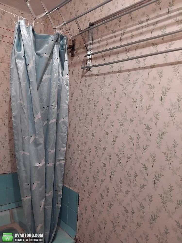 Rent out 2-room apartment. Киев, Ревуцкого — photo 12