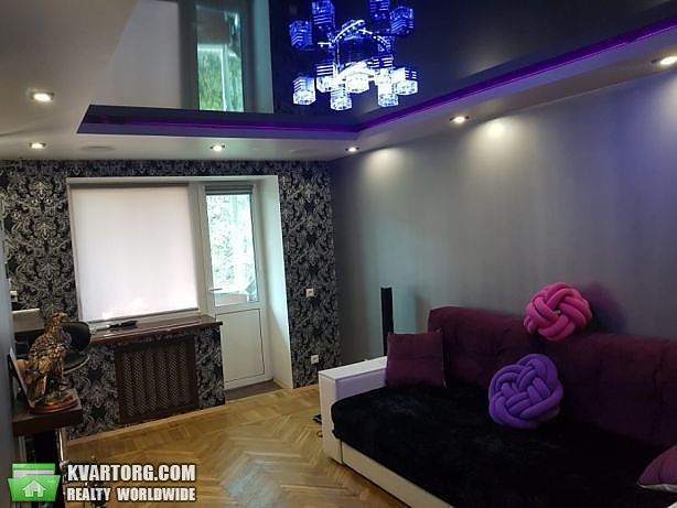 Sell 2-room apartment. Киев,  Бурмистенко — photo 2