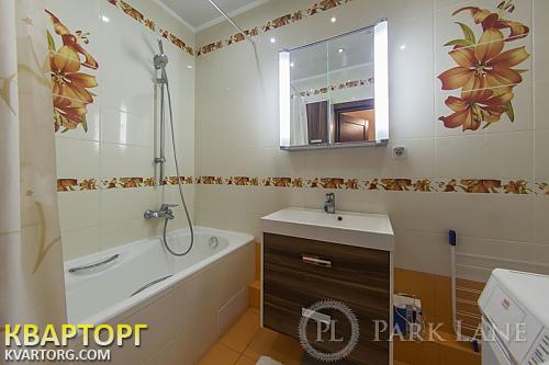 Sell 3-room apartment. Киев,  Срибнокильская — photo 4