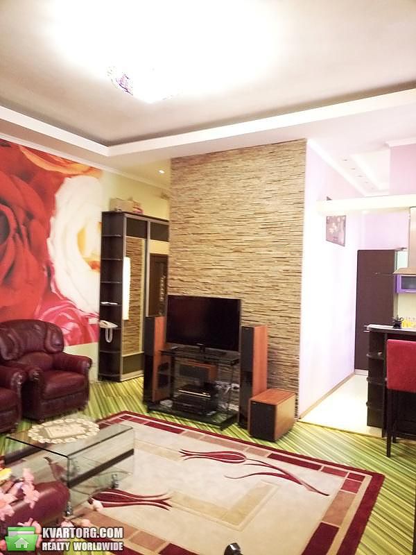 Rent out 2-room apartment. Киев, Франка Ивана — photo 7