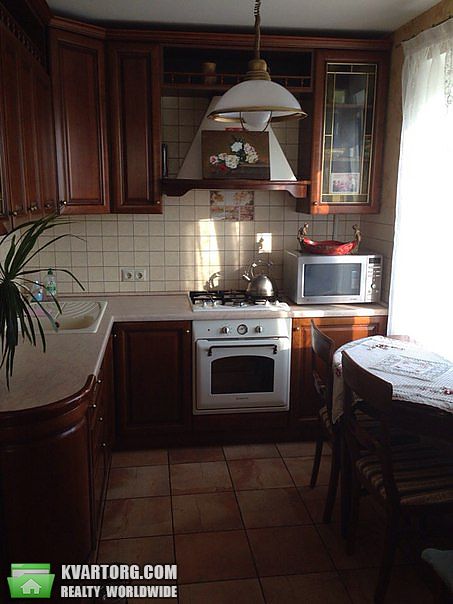 Sell 4-room apartment. Днепропетровск, Карла Маркса — photo 2