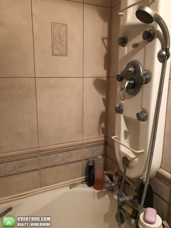 Sell 4-room apartment. Киев,  Милославская — photo 10