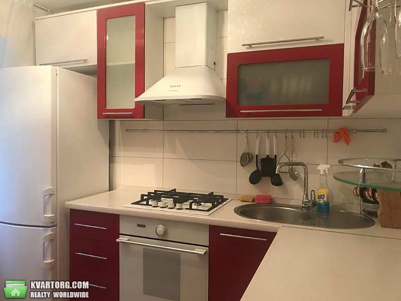 Rent out 2-room apartment. Харьков, деревянко — photo 1