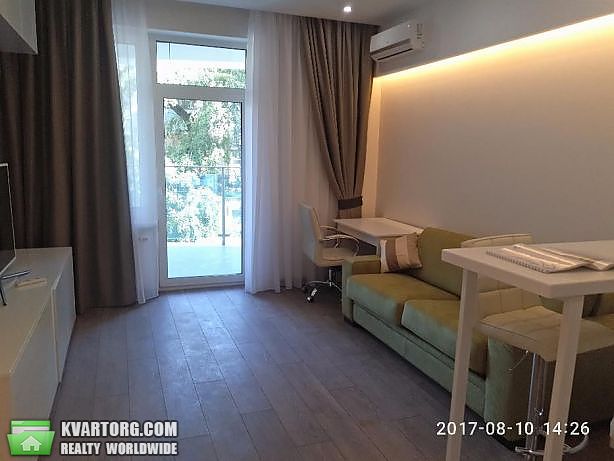 Rent out 1-room apartment. Киев,  Гоголевская — photo 4