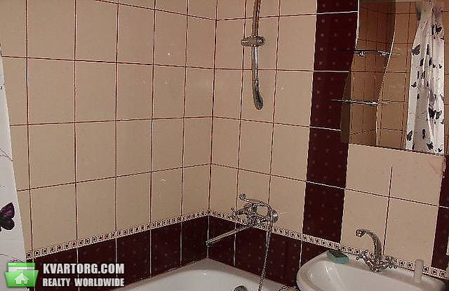 Rent out 3-room apartment. Киев,  Забилы — photo 5