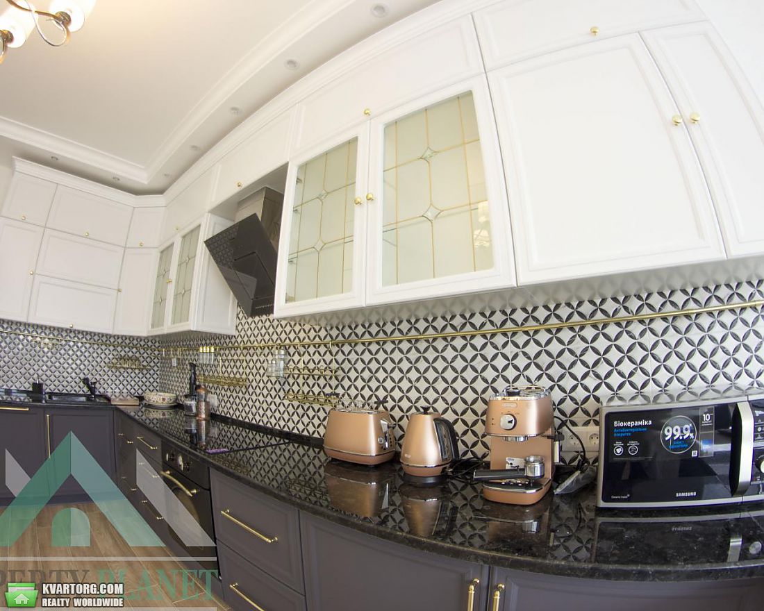 Rent out 4-room apartment. Киев,  Кловский спуск — photo 10