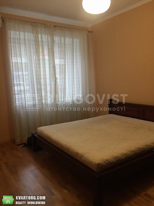 Sell 3-room apartment. Киев,  Довженко — photo 8
