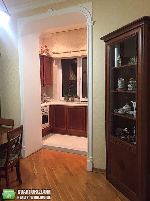Rent out 3-room apartment. Киев,  Мазепы — photo 5