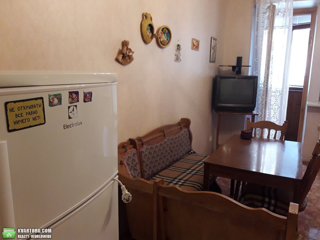 Rent out 2-room apartment. Киев,  Героев Сталинграда пр — photo 5