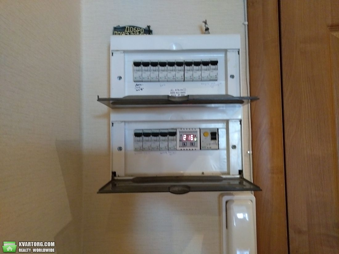 Sell 3-room apartment. Днепропетровск, Славы Бульвар — photo 9