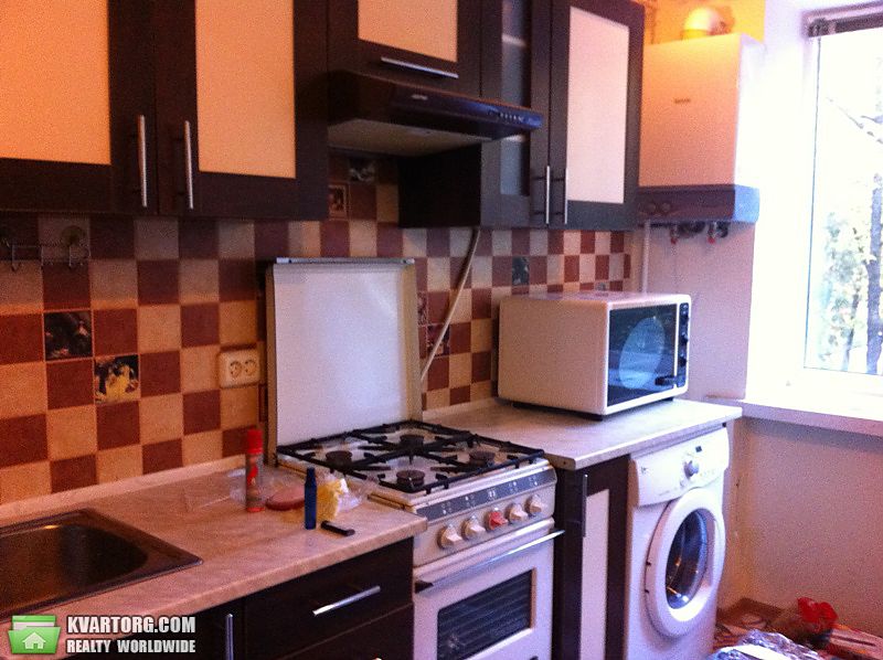 Rent out 3-room apartment. Буча,  Киево-Мироцкая — photo 1