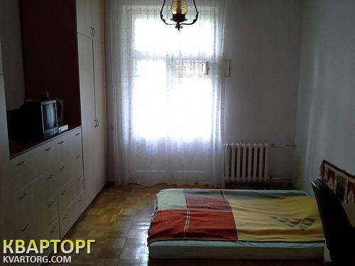 Rent out 3-room apartment. Киев,  Пугачева — photo 2