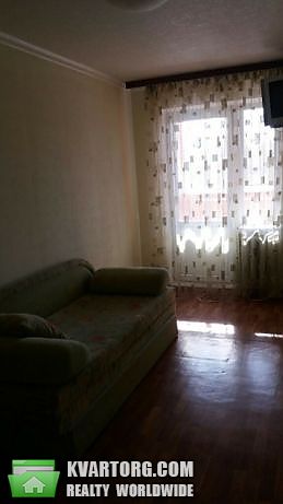 Rent out 3-room apartment. Киев,  Приречная — photo 3