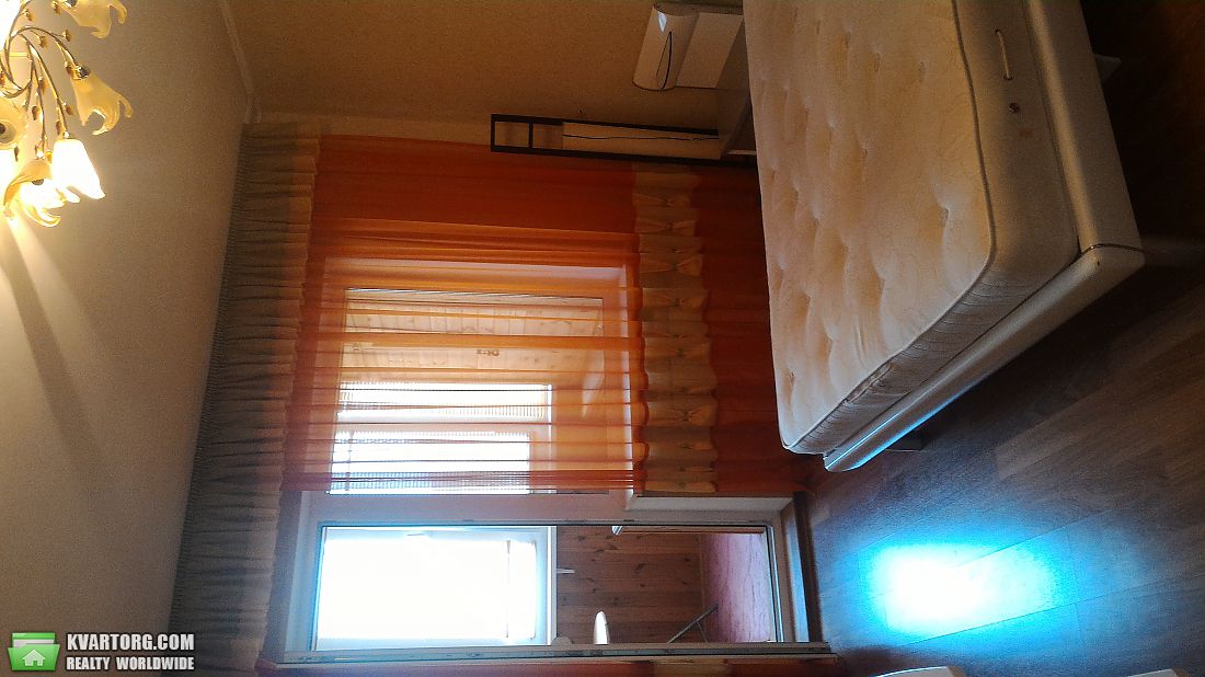 Sell 2-room apartment. Киев,  Чернобыльская — photo 3