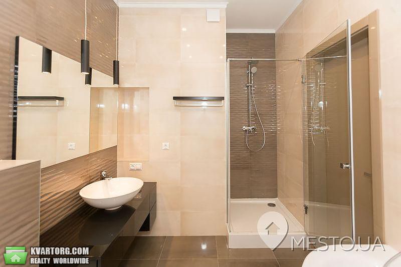 Sell 3-room apartment. Киев,  Драгомирова — photo 8