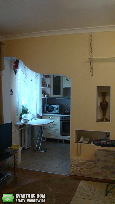 Rent out 2-room apartment. Киев, Науки — photo 2