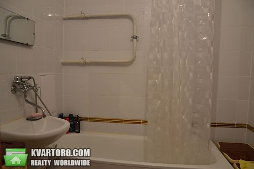Rent out 3-room apartment. Киев, Борщаговская — photo 2
