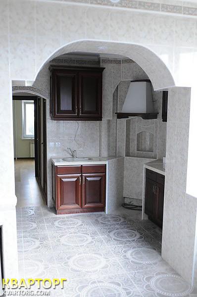 продам 4-комнатную квартиру. Киев,  Ул. Тростянецкая ,5б - фото 2
