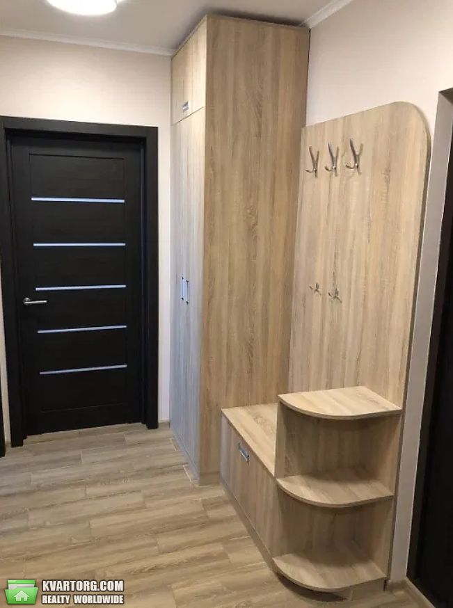 Rent out 1-room apartment. Киев,  Урловская — photo 7
