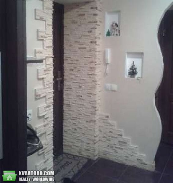 Sell 2-room apartment. Киев, Харьковское шоссе — photo 2