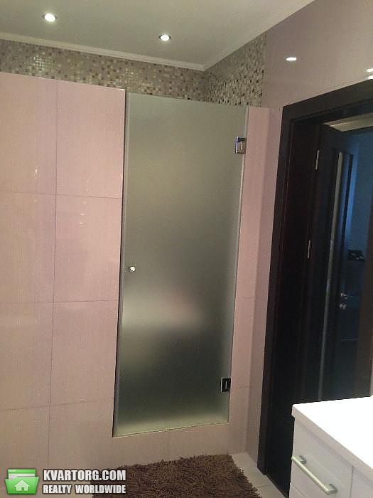 Rent out 4-room apartment. Киев,  Днепровская наб — photo 9