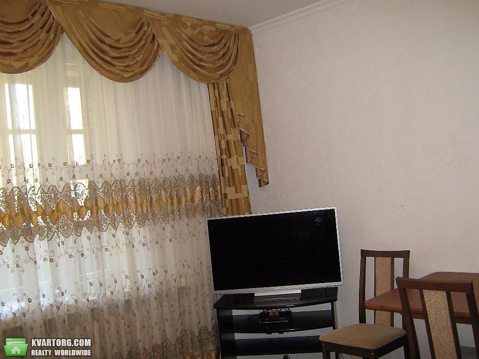 Rent out 4-room apartment. Киев,  Старонаводницкая — photo 2