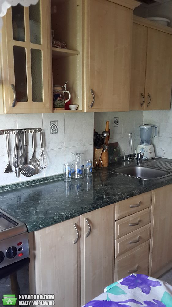 Sell 3-room apartment. Донецк, пр. Коммунаров — photo 1