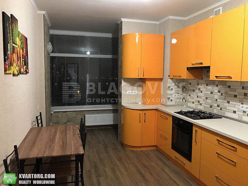 Rent out 1-room apartment. Киев,  Волошская — photo 3