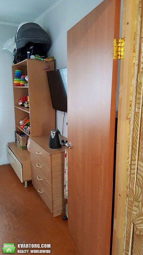 Sell 3-room apartment. Киев,  Харьковское шоссе — photo 9