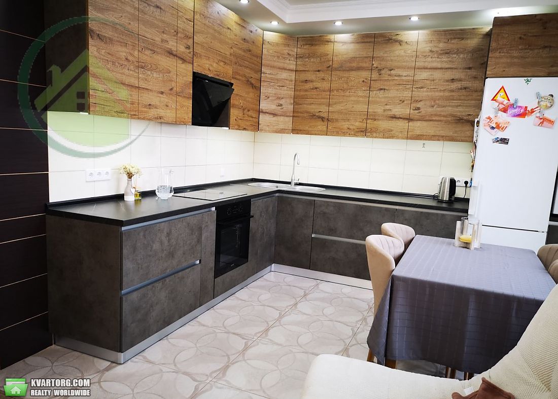 Sell 3-room apartment. Киев, регенераторная — photo 1