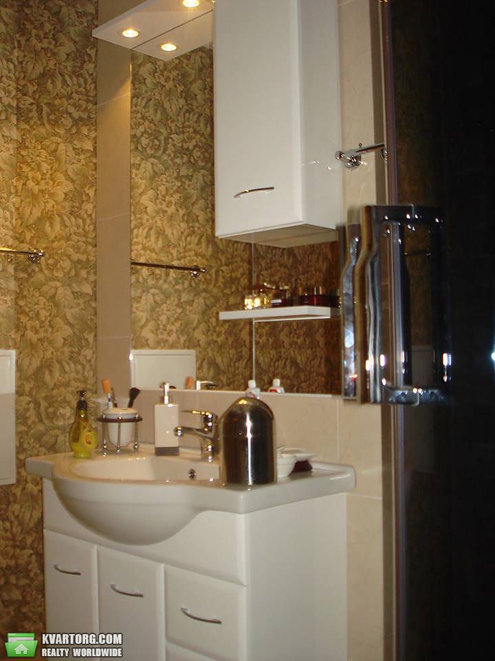 Sell 2-room apartment. Киев, Соломенская — photo 6