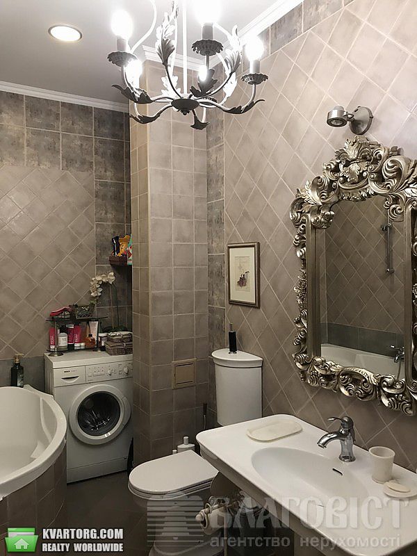 Sell 2-room apartment. Киев,  Саксаганского — photo 3