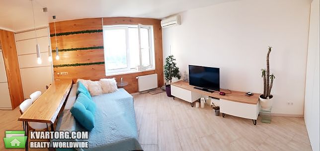 Rent out 2-room apartment. Киев,  Верховинная — photo 9