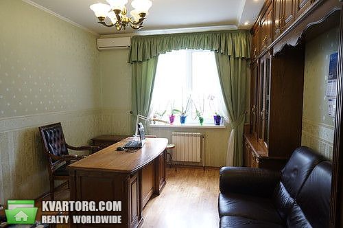 Sell 4-room apartment. Киев,  Руданского — photo 5