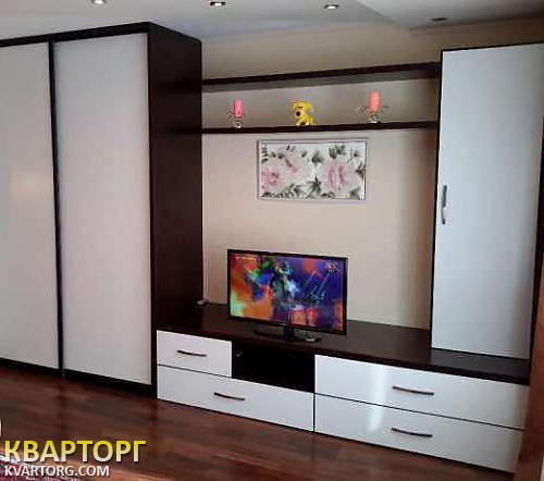 Rent out 1-room apartment. Киев, Ватутина пр — photo 3