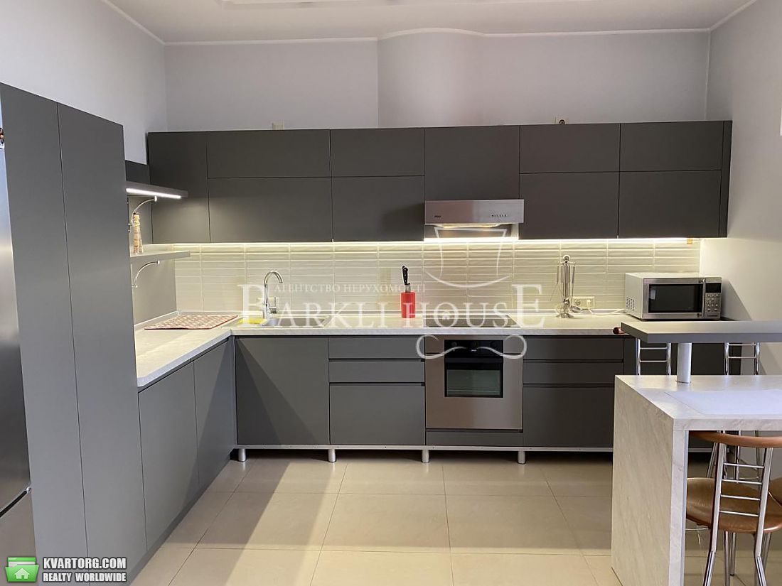 Rent out 2-room apartment. Киев,  Леси Украинки бул — photo 3
