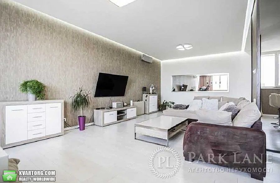Rent out 2-room apartment. Киев,  Драгомирова — photo 4