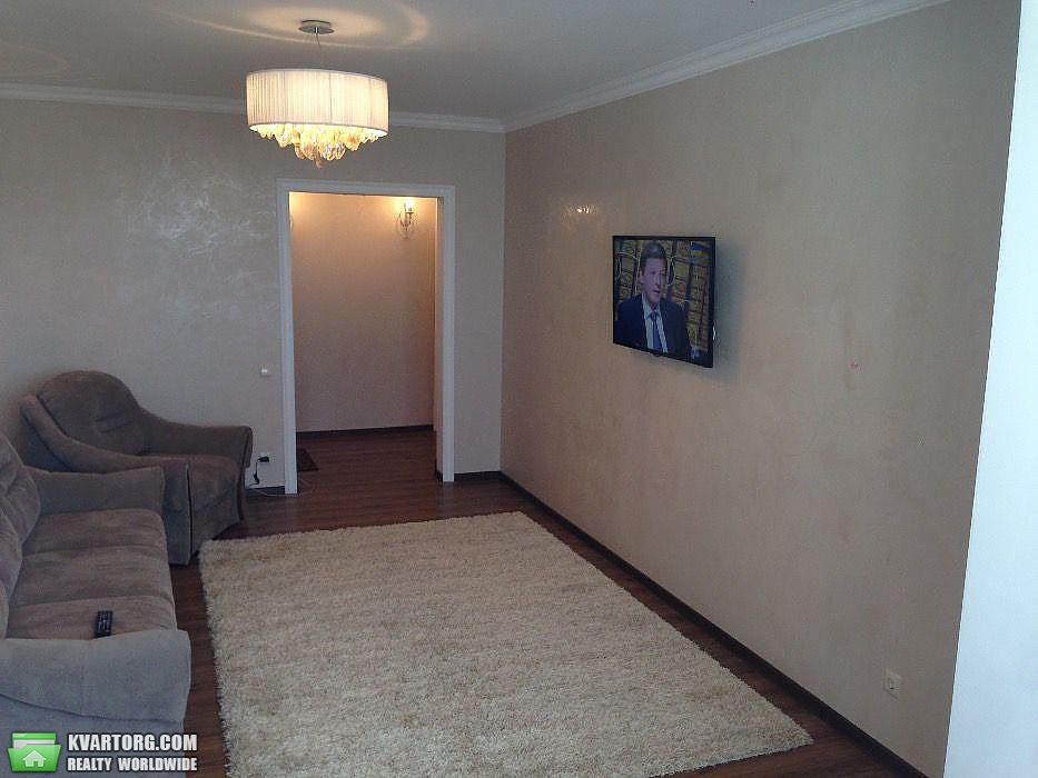 Rent out 2-room apartment. Киев,  Белицкая — photo 2